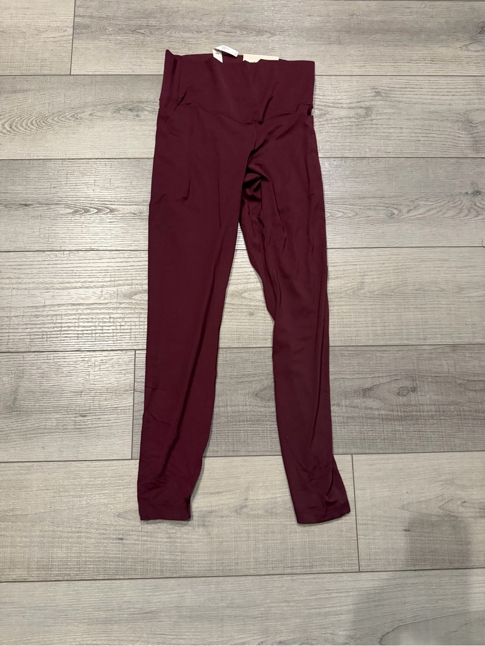 Soma Deep Merlot  High-Waist Leggings small NWT